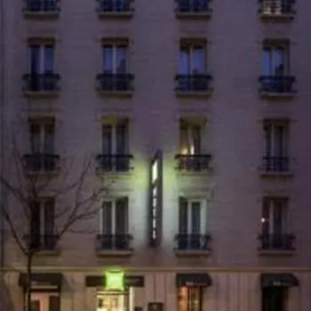 Hotel Ibis Styles Jardin De La 3*