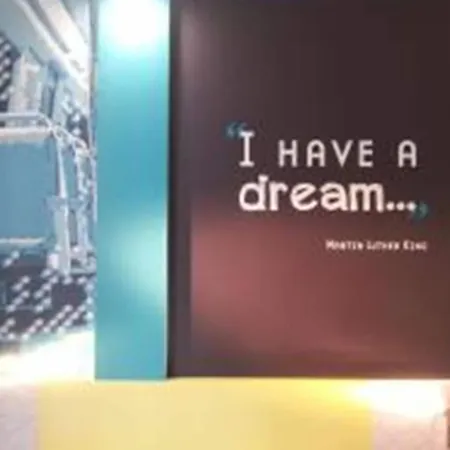 Hotel Ibis Styles Crimée La 3*