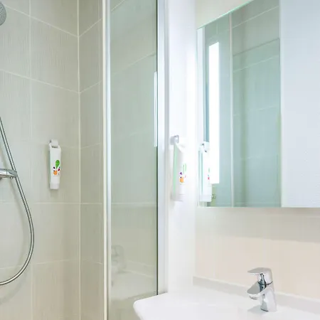 Ibis Styles Crimée La Parigi