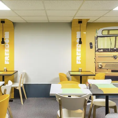 Hotel Ibis Styles Crimée La 3*