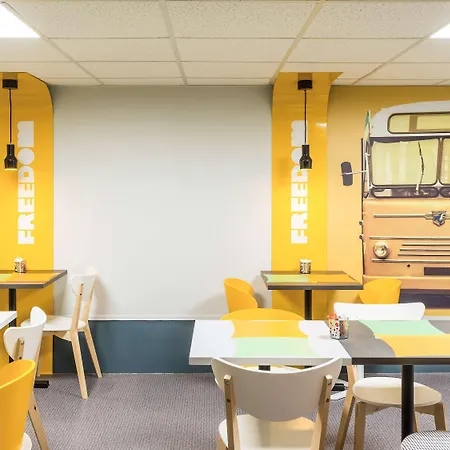 Ibis Styles Jardin De La - Renove En 2025 פריז