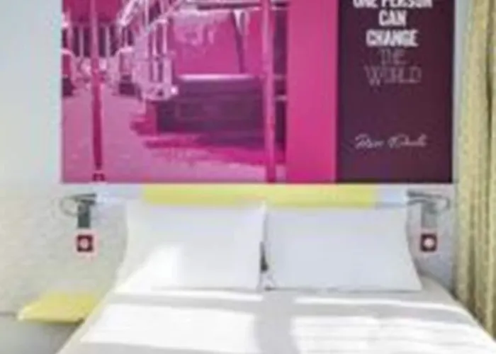 Ibis Styles Crimée La Hotel Parigi