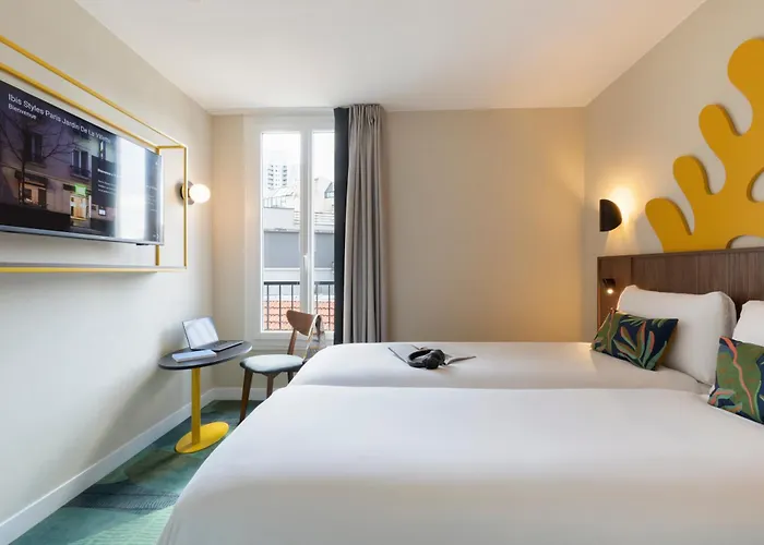 Ibis Styles Crimée La Parigi