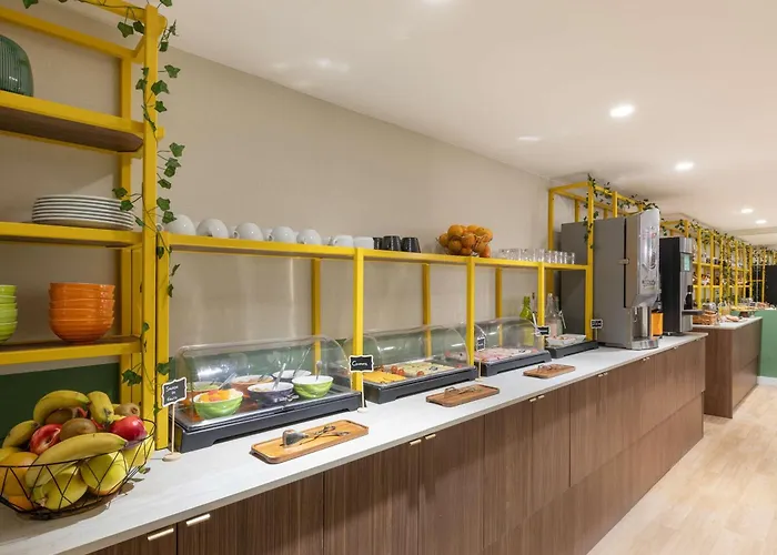 Ibis Styles Crimée La Hotel 3*