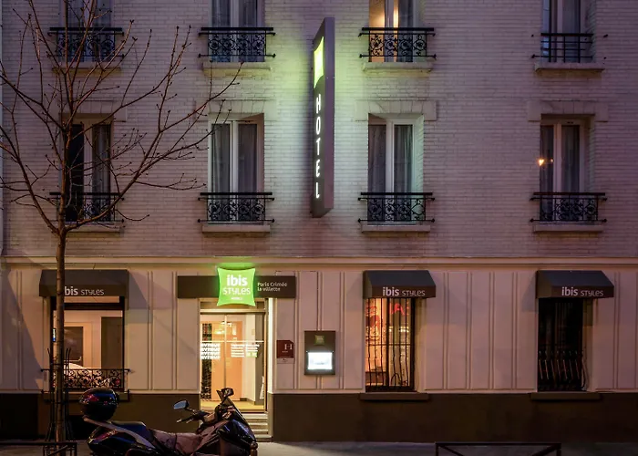 Hotel Ibis Styles Crimée La 3*