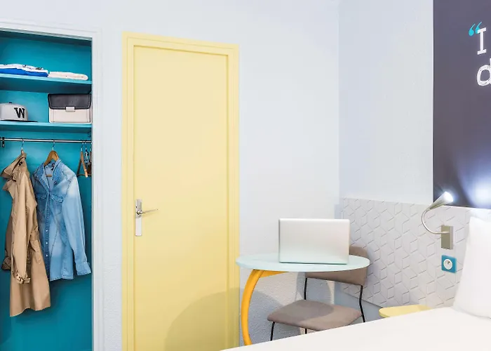 Hotel Ibis Styles Crimée La Parigi