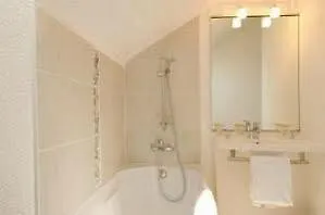 Ibis Styles Crimée La Hotel 3*